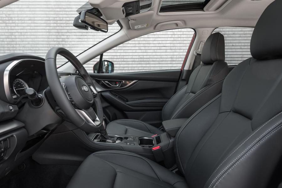 Интерьер Subaru Impreza 5-Door 2017 года  (WW) (фото 27 из 40)